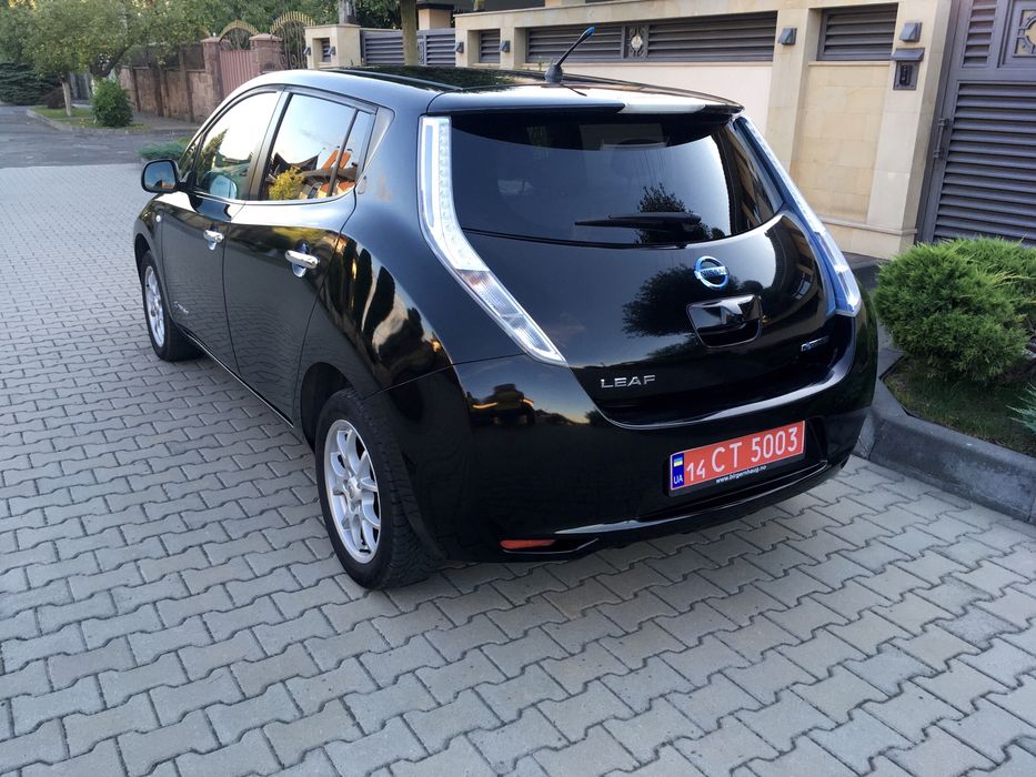 Nissan Leaf, ніссан ліф,нісанчик,електрокар,електроавтомобіль,електро