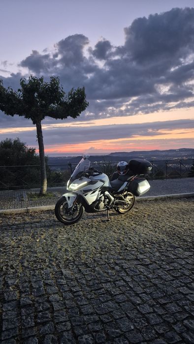 CF MOTO 650 GT (c/malas e extras)