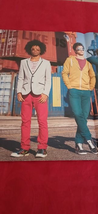 Poster Like Us, novo