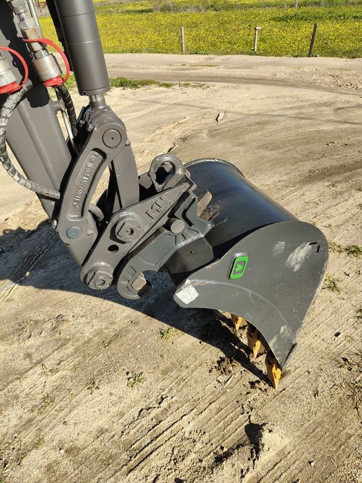 Mini escavadora Volvo ecr 25 D