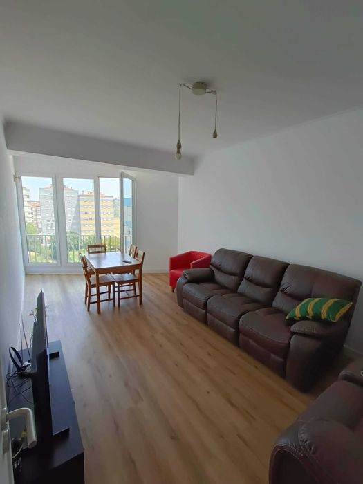 Quarto para estudantes junto ao metro