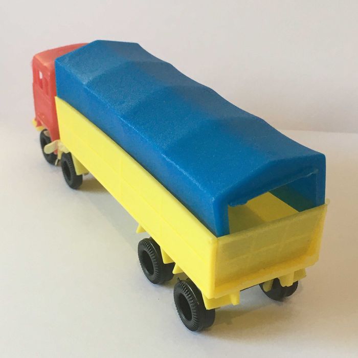 Brinquedo miniatura CAMIÃO I.P.JISA