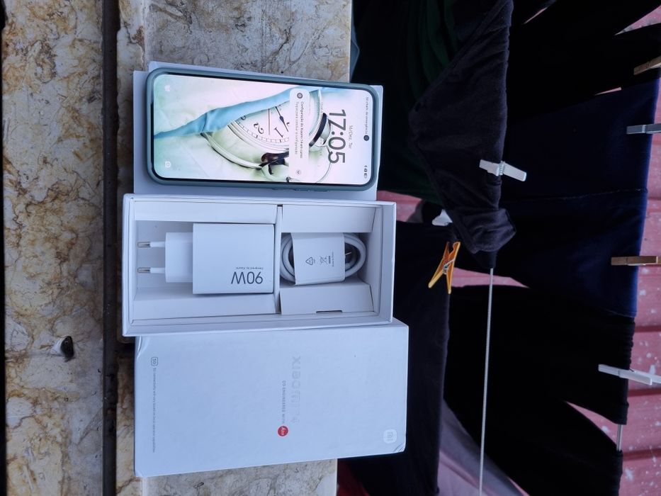 Máquina xiaomi 14 impecável, 512G  versão global, tem factura e capas