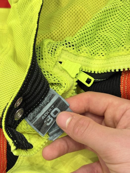 Оригінальний фірмовий костюм troy lee design