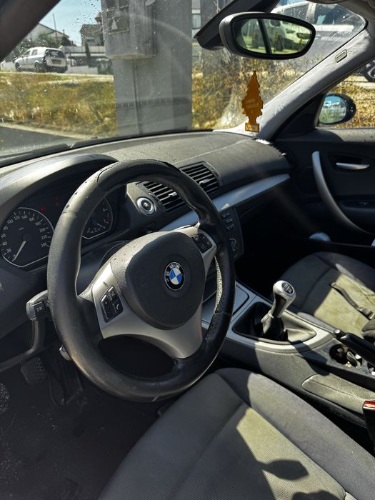 BMW 116i | Gasolina | Negociável foto 4