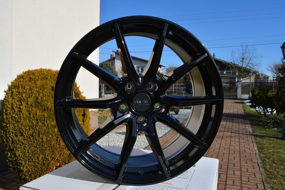 Felgi 18" 5x112 8J ET39 Audi Seat Skoda Volkswagen Nowe #483