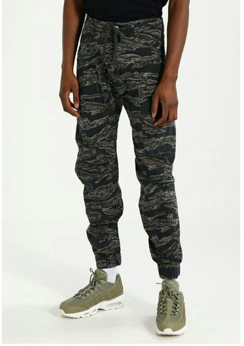 Spodnie militarne bojówki moro 3D G-Star Raw nowe oryginalne L XL 33