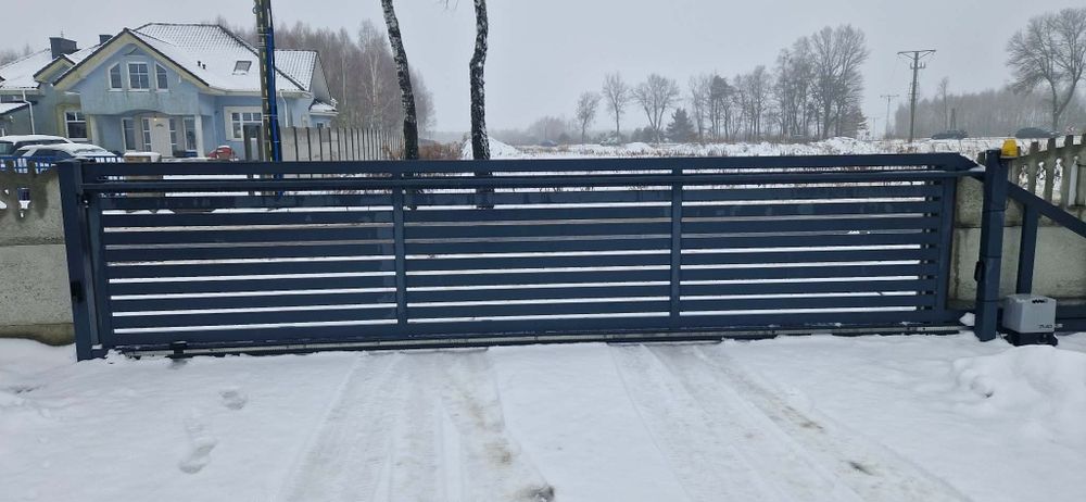 Panele ogrodzeniowe, bramy, furtki, płoty betonowe, garaże,wiaty