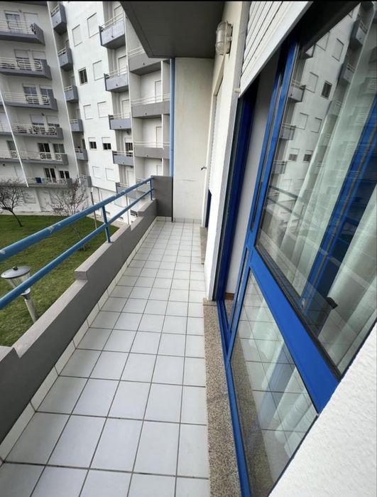 Aluga-se Apartamento T3 - Buarcos