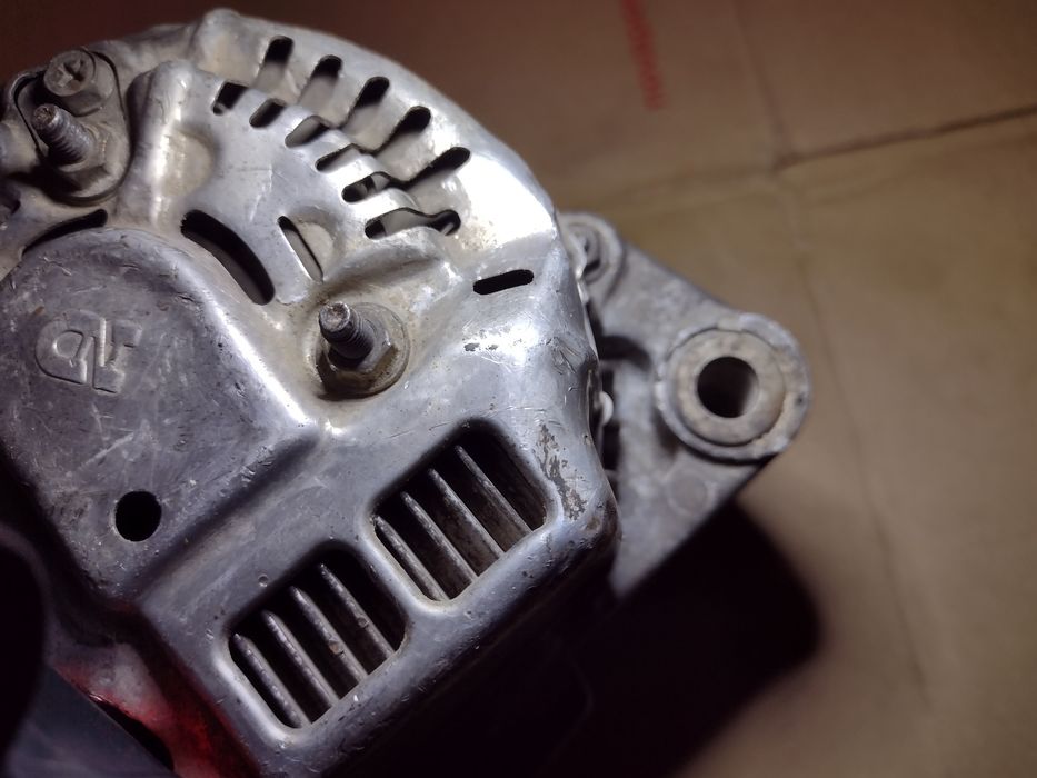 Генератор Toyota Corolla e100 2c diesel