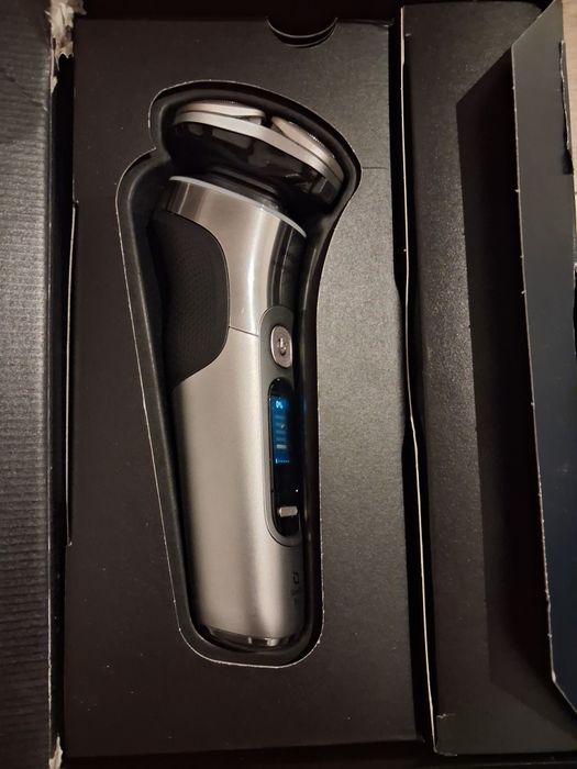 PHILIPS I9000 Prestige Ultra