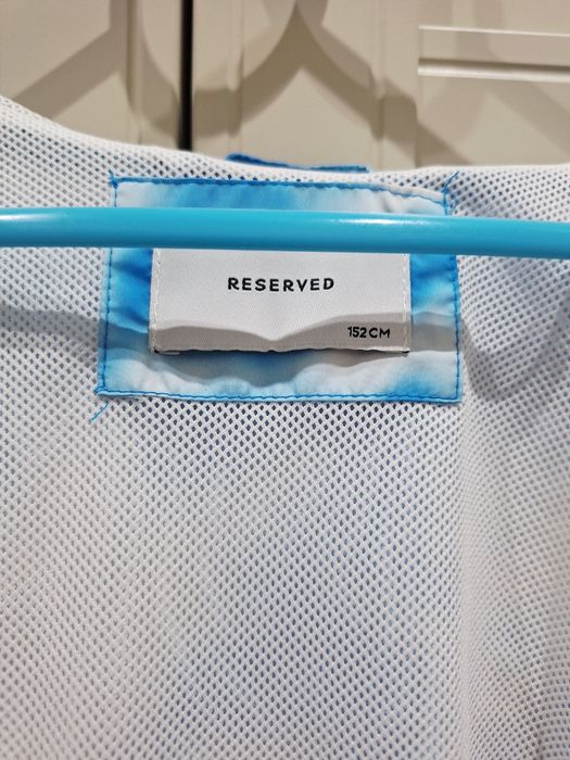 Kurtka lekka wiosenna, na wiosnę chłopięca wiatrówka Reserved roz. 152