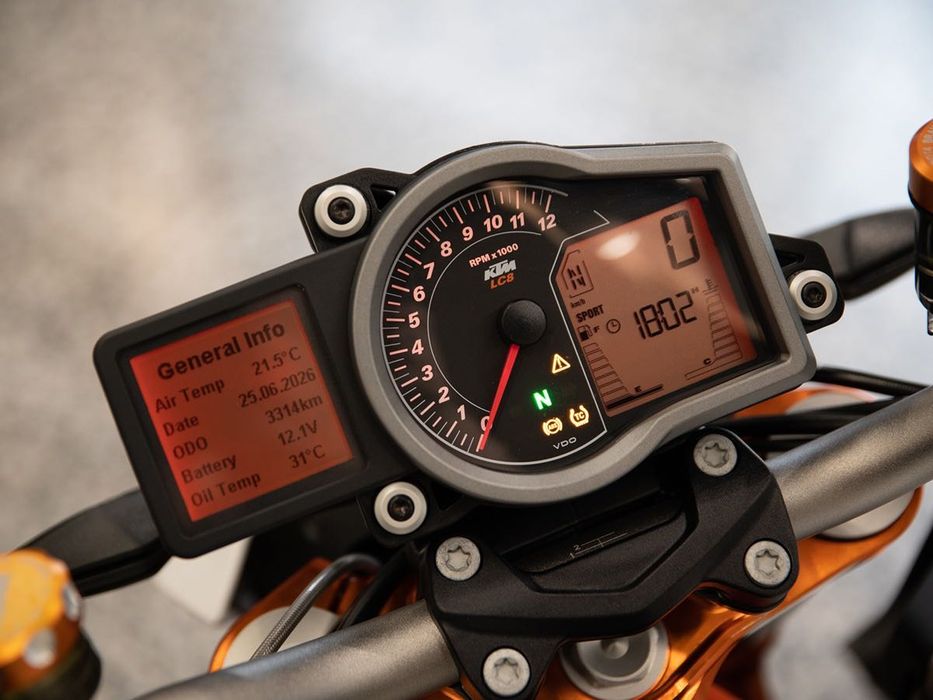 KTM Super Duke SE 1290 r de 2016 Absolutamente "Como Nova" 3314 Kms