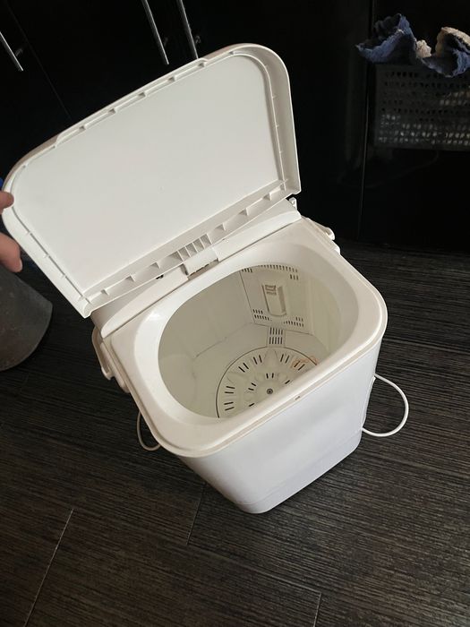 Пральна машинка маленька