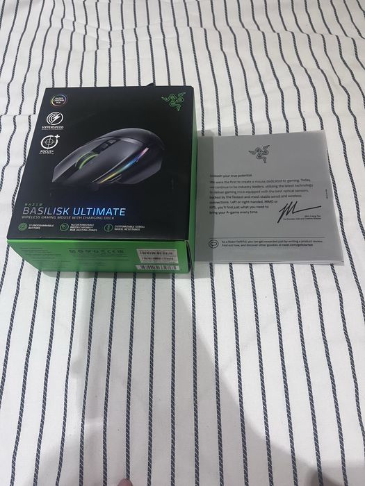 Razer Basilisk Ultimate – rato gaming RGB