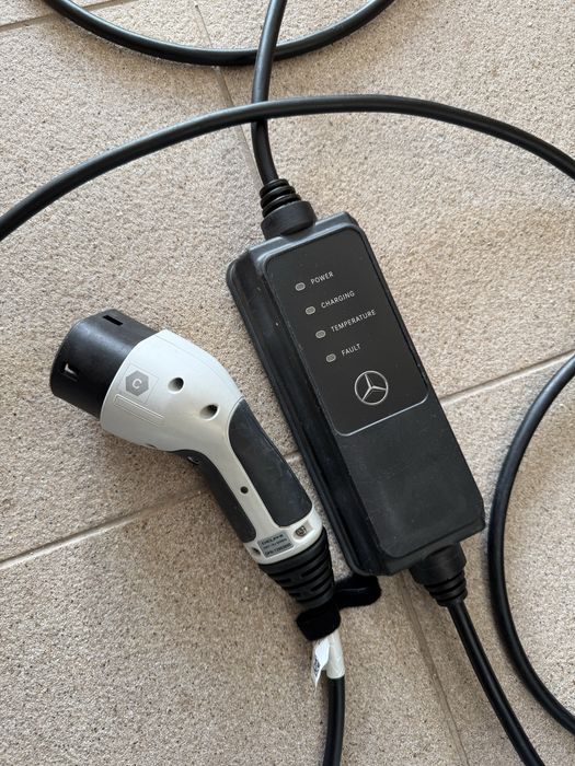 Carregador Domestico Mercedes - Usado