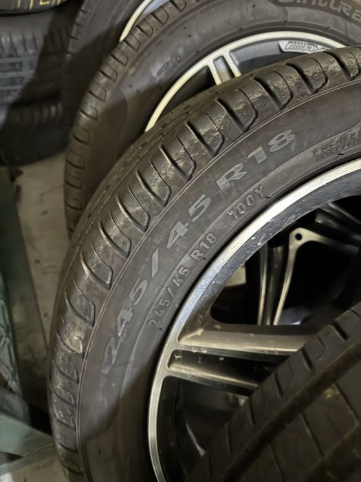 Jantes 18 Mercedes AMG  e300 coupe de 2021 pneus NOVOS.