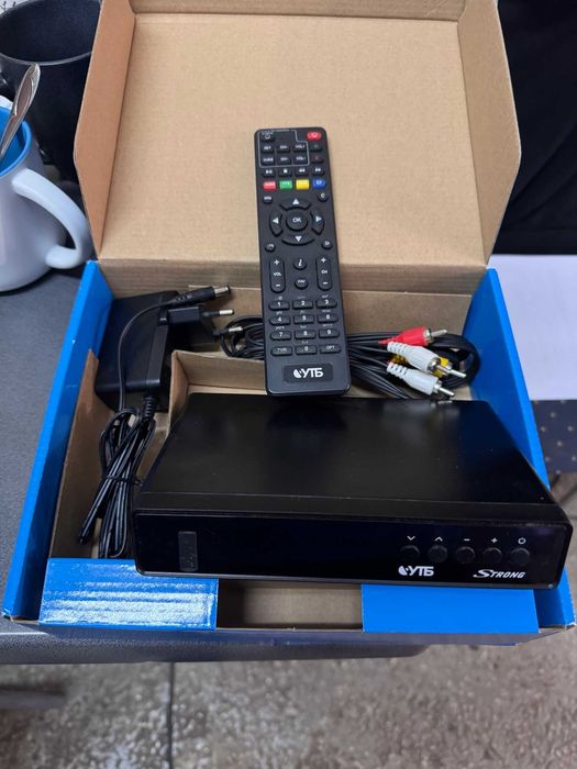 Продам супутниковий тюнер Strong SRT 7600