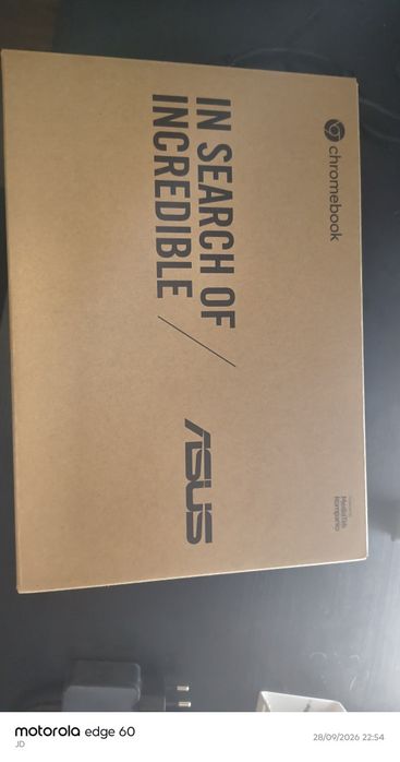 ASUS Chromebook CM3001DM2