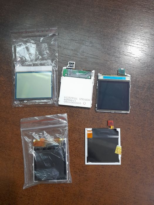 Дисплеї (LCD) для мобільних телефонів