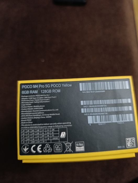 POCO M4 Pro złoty