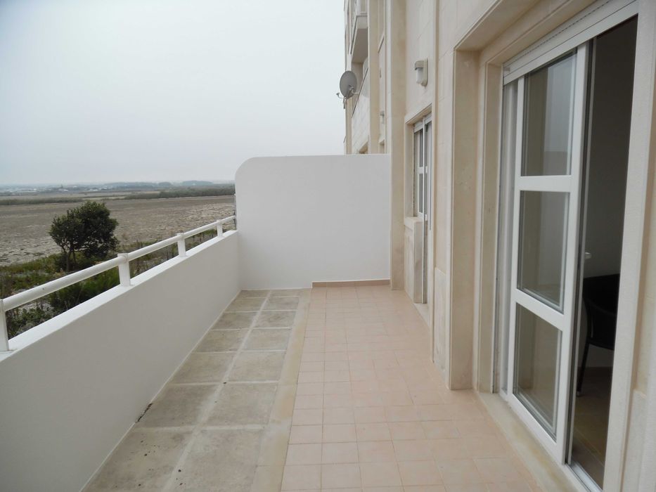 Férias no Baleal frente à praia _ Urbanização Baleal Sol Village 2