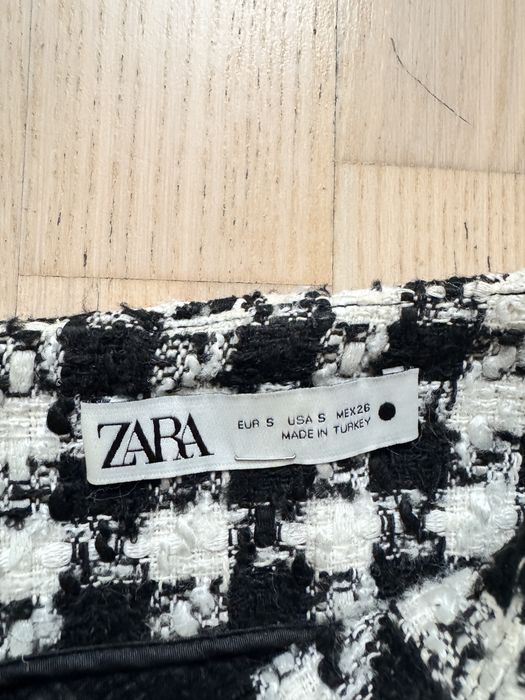 Міні спідниця Zara