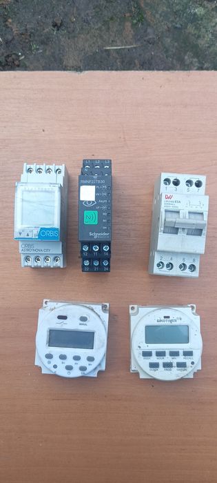 Модульний контактор АВВ