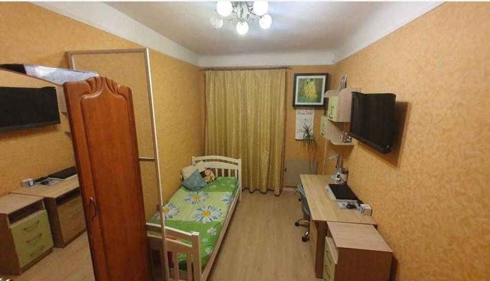 Продам 3 к. квартиру