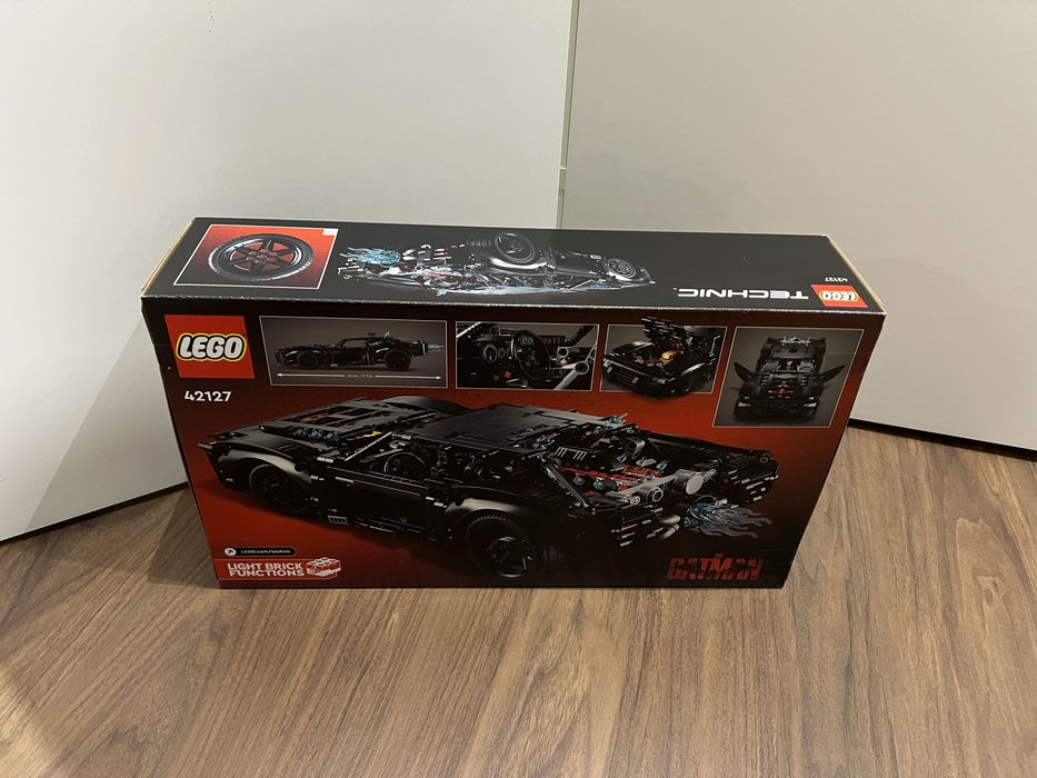 Lego Technic 42127 The Batman - Batmobile