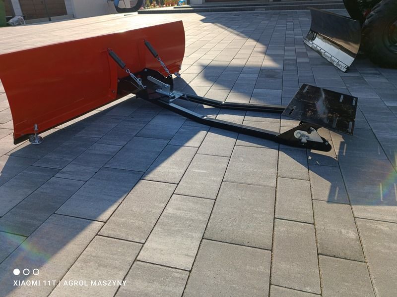 Pług do quada 150 cm na plac przed garażem