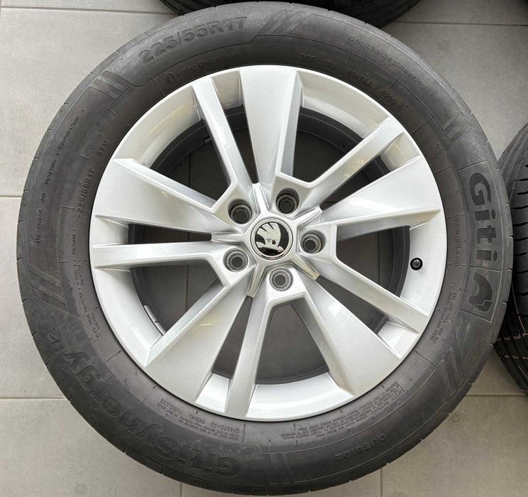 Felgi Aluminiowe koła 17” et45 7j 5x112 Skoda Karoq Kodiaq Superb VW