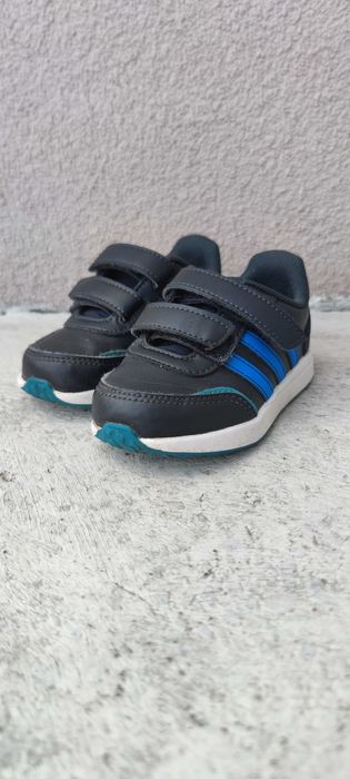 Dziecięce Buty ADIDAS
VS SWITCH 3 CF I IG9644 rozmiar 23