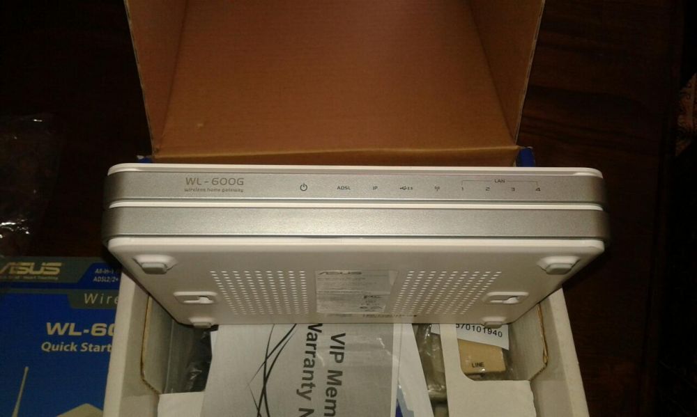 ASUS WL-600G Router64584271427842122