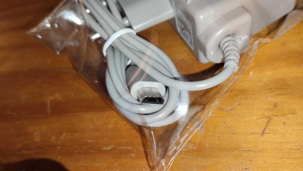 Carregador NDS Lite - Novo e Lacrado