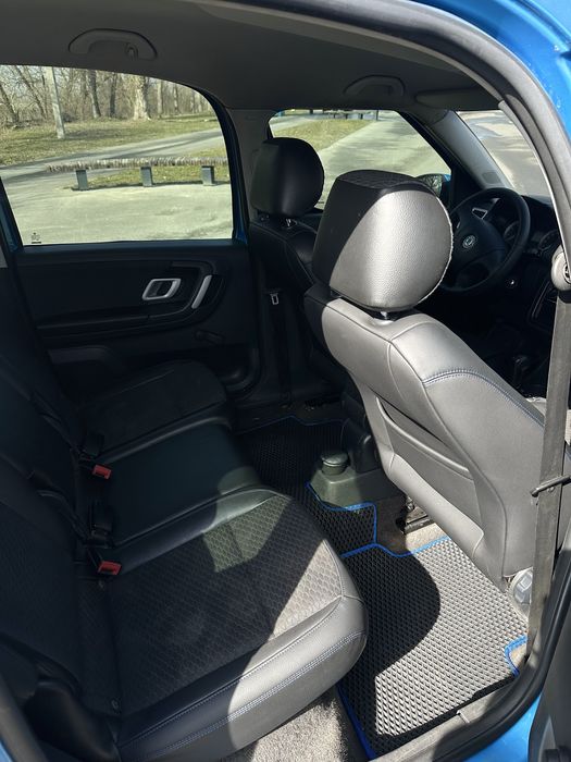 Skoda roomster fabia 2008