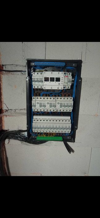 Електрик, встановлення резервного живлення