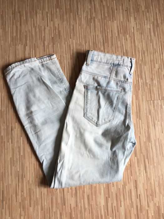 Jeansy z wysokim stanem Bershka r. 34