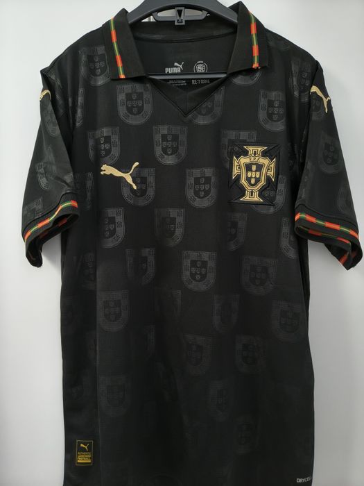 Camisola Portugal Preta