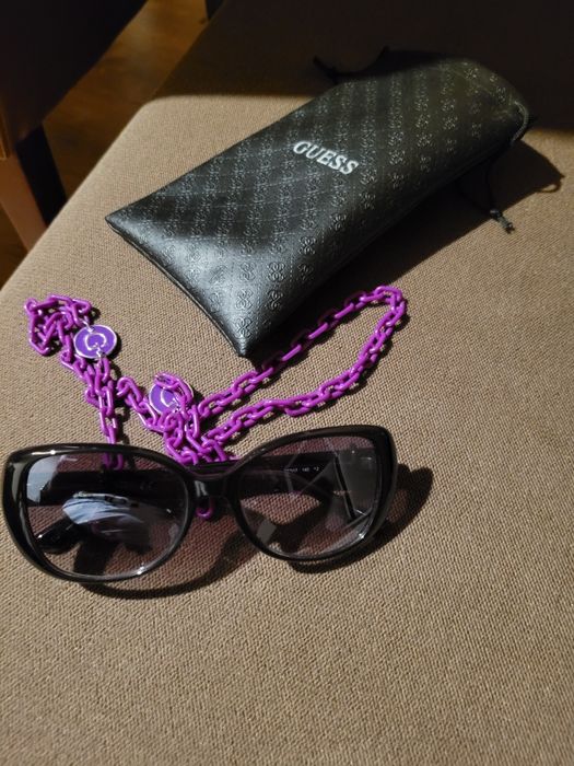 Okulary przeciwsłoneczne guess fiolet idealny stan etui