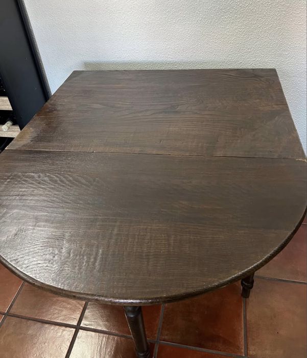 Vendo mesa castanha