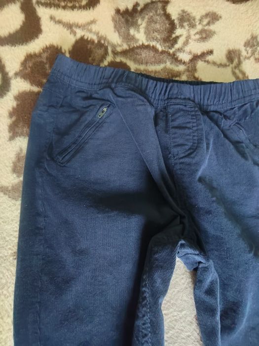 Sztruksy damskie nowe 42