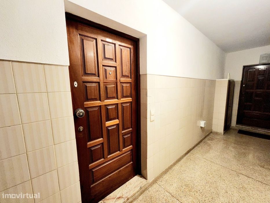 Apartamento T2 em Vilar do Paraíso