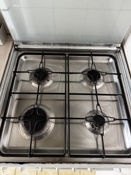 Fogão + forno eletrico