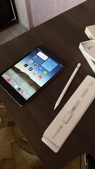 iPad 5 mini + apple Pencil