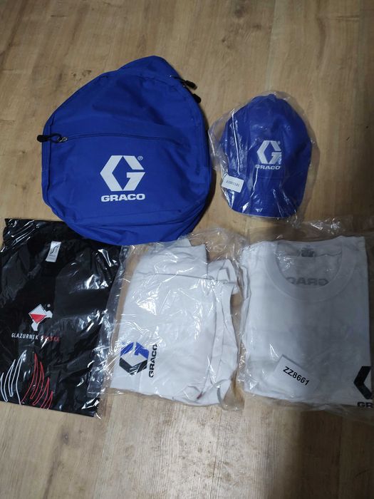 Koszulki Czapki Atlas Nowe i różne gadżety