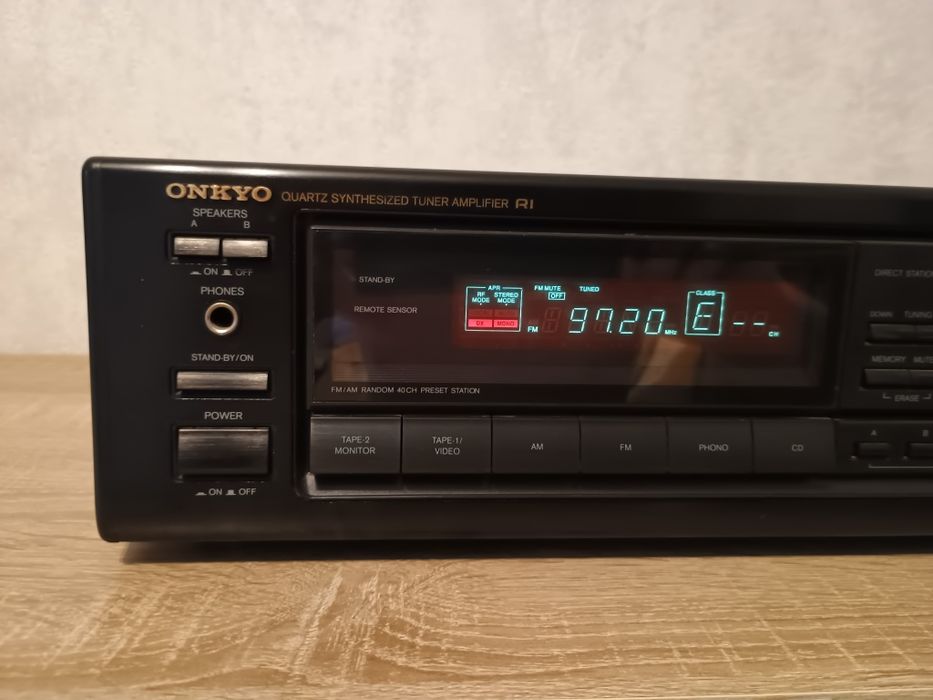 Amplituner Onkyo TX 9011