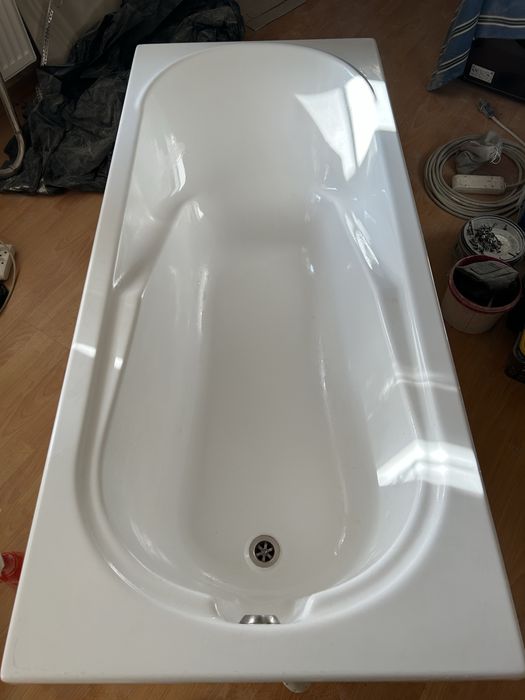 Акрилова ванна б/у