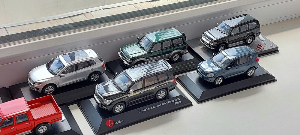 Модели внедорожников(1:43),