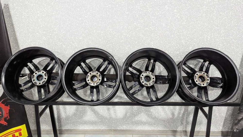 Диски Carmani 5/114.3 R19 8.5J ET35 dia72.6mm (Tesla Model 3)